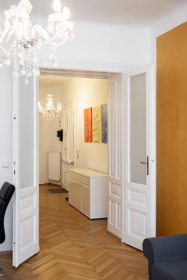 Hideaway Wahring Apartment Vienna Exterior photo