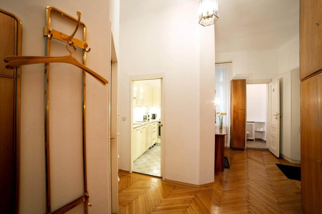 Hideaway Wahring Apartment Vienna Exterior photo